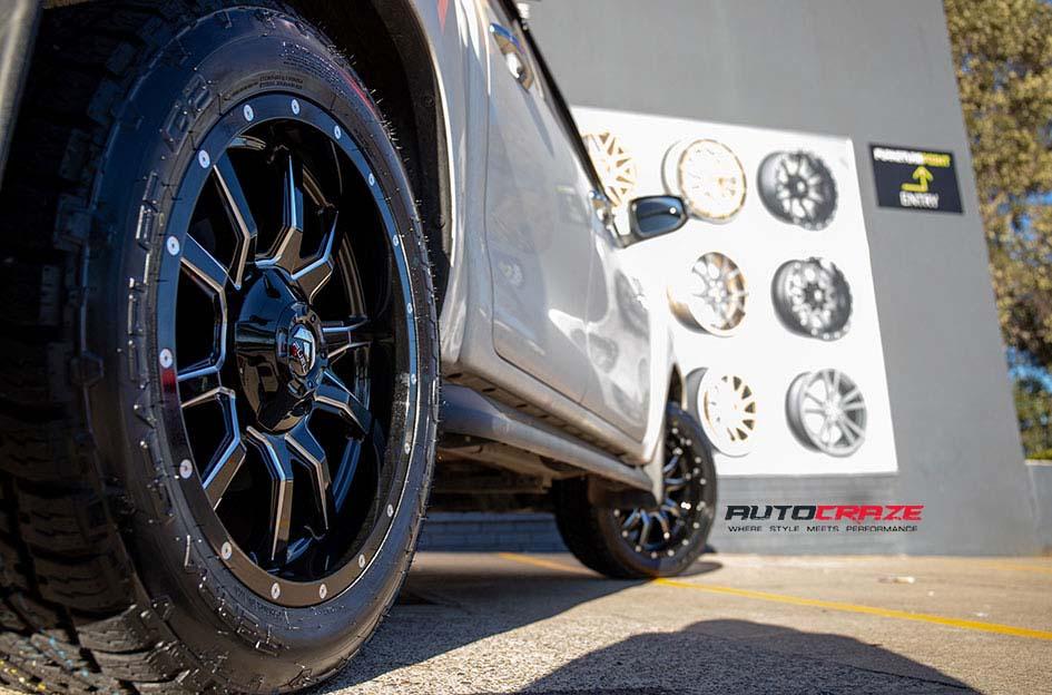 TOYOTA HILUX N80 4WD VANDAL GLOSS BLACK MILLED ACCENTS